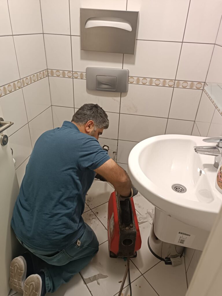 c7a96766 94a8 4c3f 85ca 945514dc9030